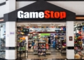 索尼數位化衝擊實體市場？全美最大遊戲店 GameStop 卻老神在在