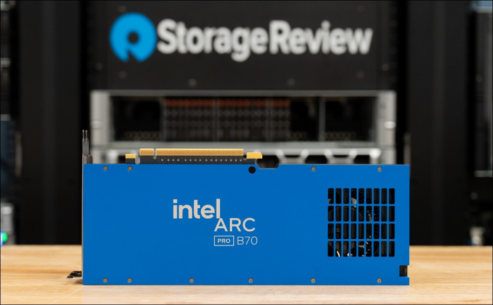 AI性價比之王 Intel Arc Pro B70:32GB VRAM 不到四萬元,四張組合能跑 1,200 億參數專家模型 - 電腦王阿達 AI性價比之王 Intel Arc Pro B70:32GB VRAM 不到四萬元,四張組合能跑 1,200 億參數專家模型 - 電腦王阿達