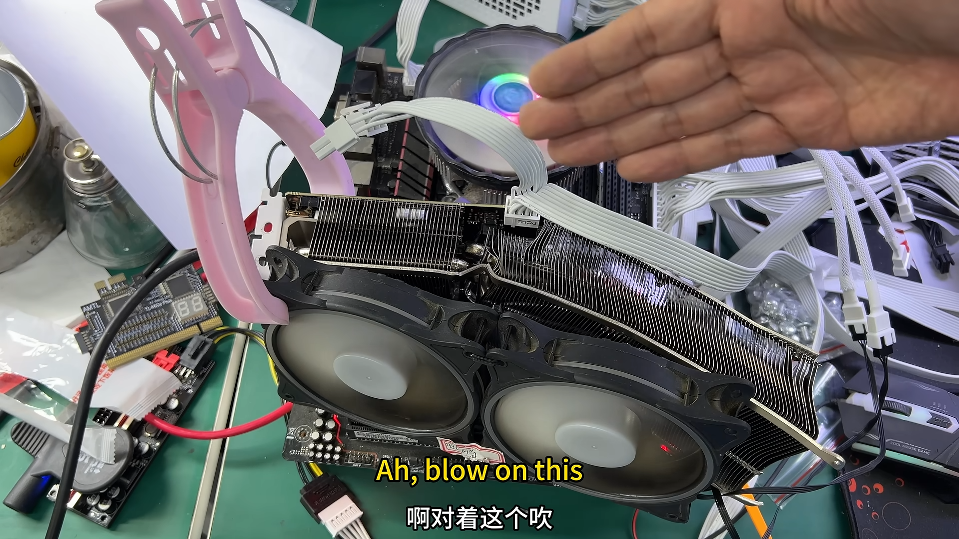 嚴重車禍折成兩半還能用?全新 RTX 5060 Ti 靠「短 PCB」優勢逃過一劫,被張哥成功救活 - 電腦王阿達 嚴重車禍折成兩半還能用?全新 RTX 5060 Ti 靠「短 PCB」優勢逃過一劫,被張哥成功救活 - 電腦王阿達
