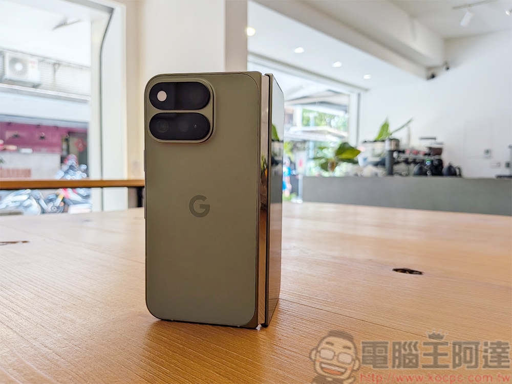 Google 摺疊機 Pixel 11 Pro Fold 實拍實測:優雅多工,好看又好用 - 電腦王阿達 Google 摺疊機 Pixel 11 Pro Fold 實拍實測:優雅多工,好看又好用 - 電腦王阿達