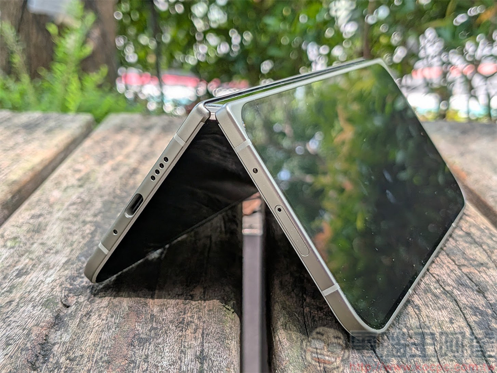 Google 摺疊機 Pixel 11 Pro Fold 實拍實測:優雅多工,好看又好用 - 電腦王阿達 Google 摺疊機 Pixel 11 Pro Fold 實拍實測:優雅多工,好看又好用 - 電腦王阿達