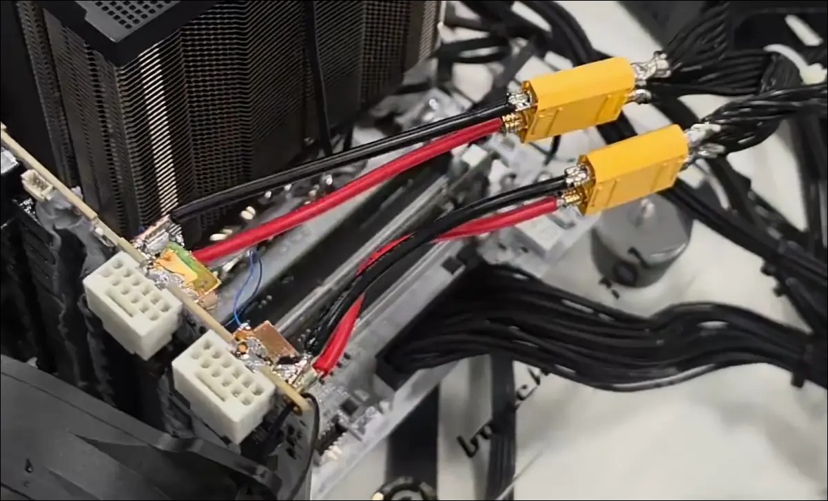 電源接口物理級防燒!巴西超頻團隊 TecLab 魔改 RTX 5090:16-pin 供電直接焊死在 PCB 上 - 電腦王阿達 電源接口物理級防燒!巴西超頻團隊 TecLab 魔改 RTX 5090:16-pin 供電直接焊死在 PCB 上 - 電腦王阿達
