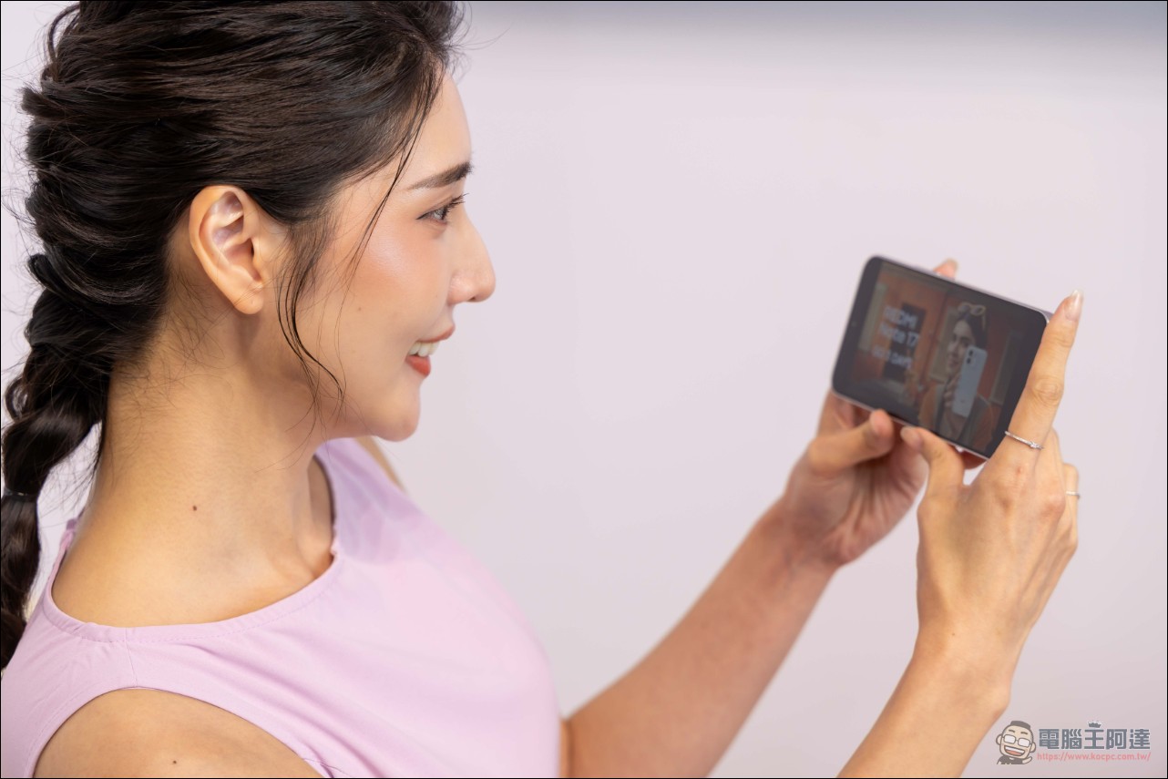 REDMI Note 17 Pro Max 9210mAh 全台最大電量手機登場,3 米防摔、IP68 防水、6 年安全更新一次到位 - 電腦王阿達 REDMI Note 17 Pro Max 9210mAh 全台最大電量手機登場,3 米防摔、IP68 防水、6 年安全更新一次到位 - 電腦王阿達