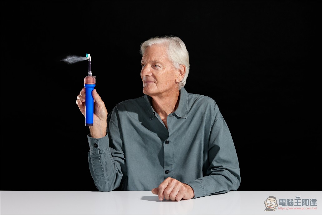 戴森發表 Dyson CameraJet™ 微鏡噴射電動牙刷!沖牙、刷牙、漱口一機搞定,售價16,990元 - 電腦王阿達 戴森發表 Dyson CameraJet™ 微鏡噴射電動牙刷!沖牙、刷牙、漱口一機搞定,售價16,990元 - 電腦王阿達