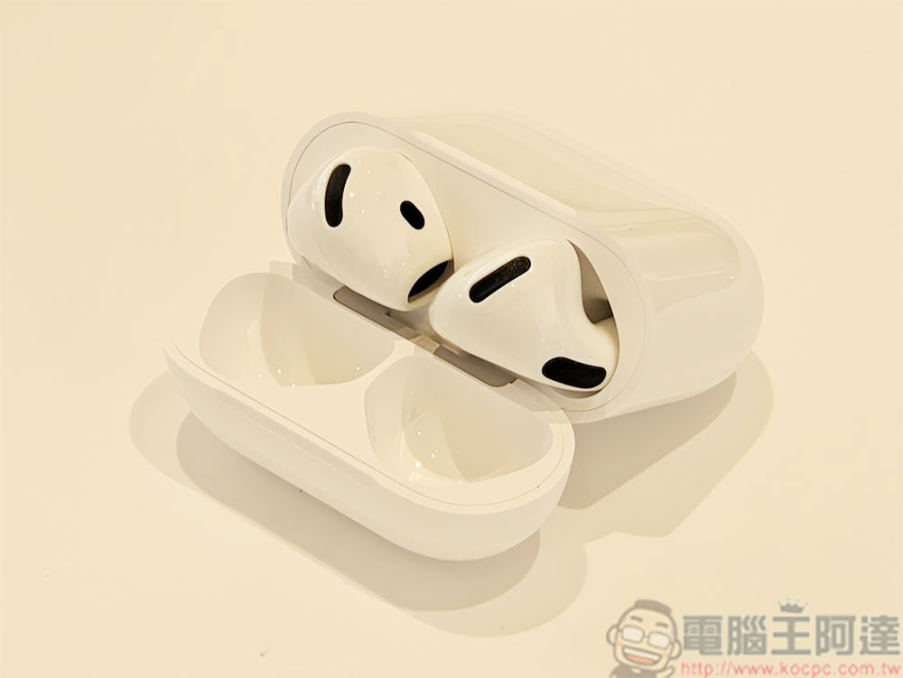 iPhone 18 Pro 系列、Apple Watch Series 12、Apple Watch Ultra 4、AirPods 5 開賣動眼看,「勃根地紅」溫潤、「冰川藍」亮眼 - 電腦王阿達 iPhone 18 Pro 系列、Apple Watch Series 12、Apple Watch Ultra 4、AirPods 5 開賣動眼看,「勃根地紅」溫潤、「冰川藍」亮眼 - 電腦王阿達