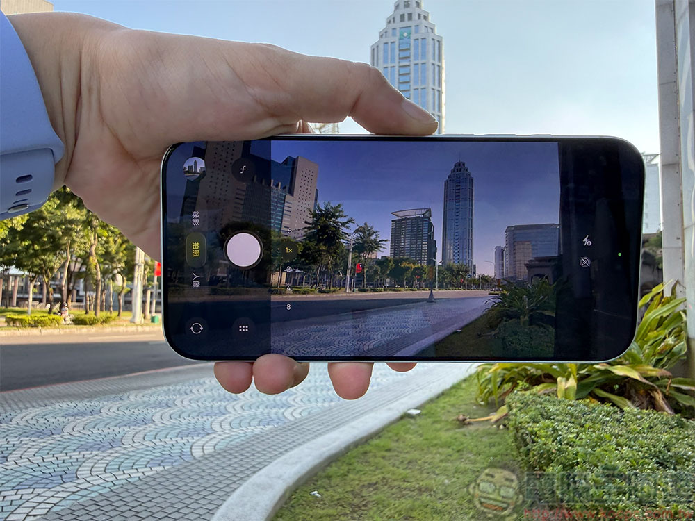iPhone 18 Pro Max 實拍、實測心得:除了拍照,還有許多優點讓人喜愛 - 電腦王阿達 iPhone 18 Pro Max 實拍、實測心得:除了拍照,還有許多優點讓人喜愛 - 電腦王阿達
