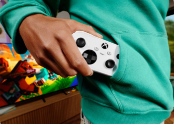 微軟推出尺寸更小的 XBOX Nano 控制器，體積縮小體驗依舊