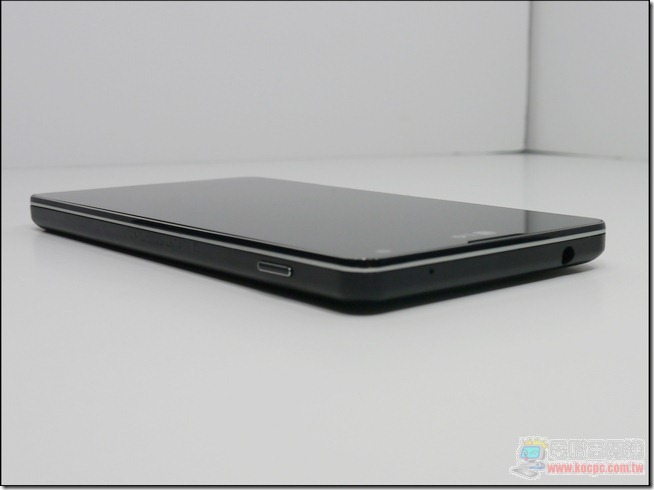 LG Optimus G外觀04 LG Optimus G外觀04