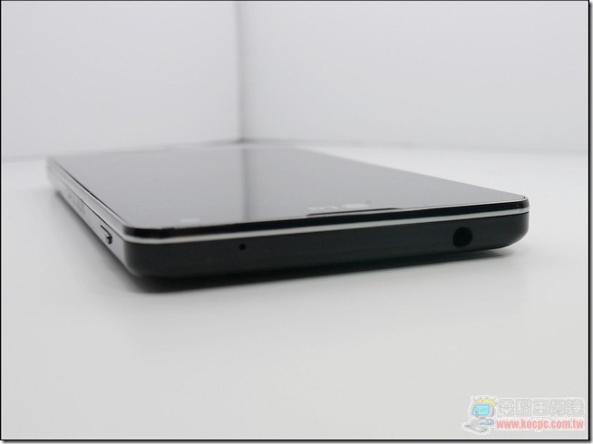 LG Optimus G外觀06 LG Optimus G外觀06