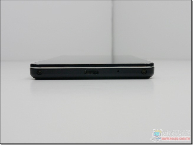 LG Optimus G外觀07 LG Optimus G外觀07