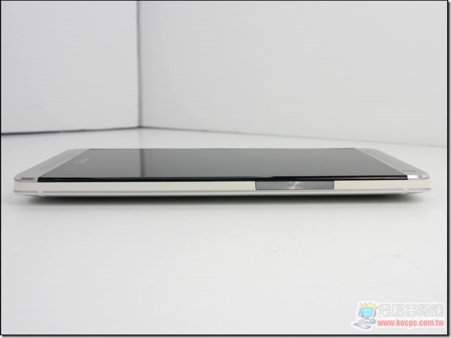新 HTC ONE15 新 HTC ONE15