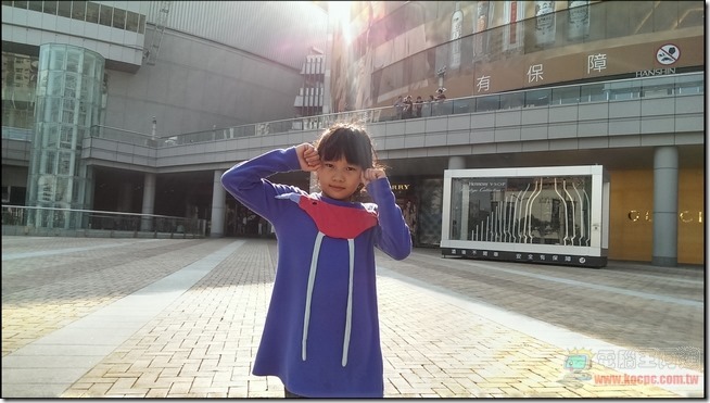 ONE06 ONE06