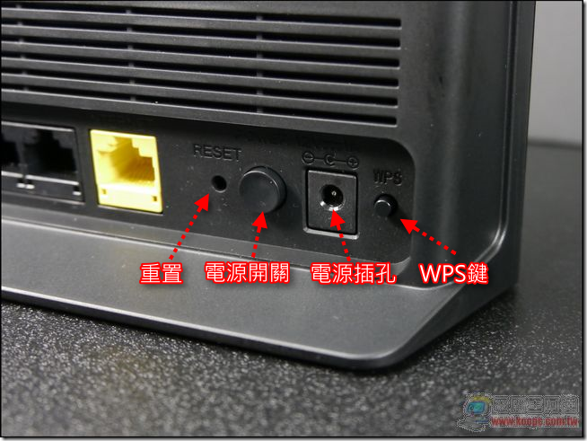 D-Link DIR-810L 08 D-Link DIR-810L 08