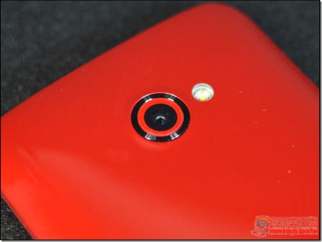 HTC Butterfly S15 HTC Butterfly S15