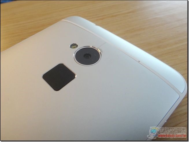 HTC ONE MAX07 HTC ONE MAX07