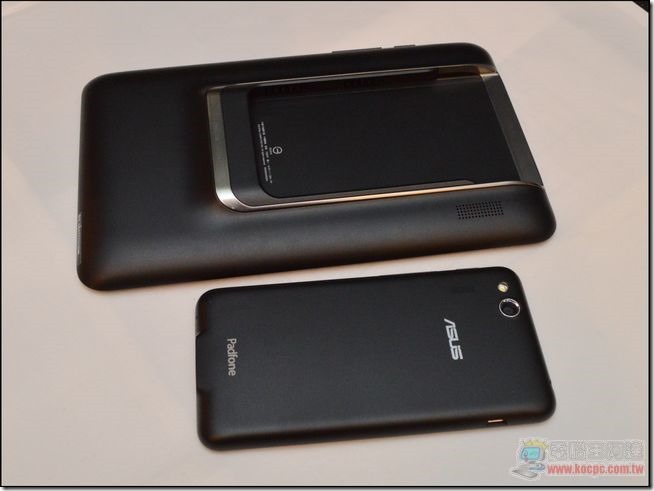 ASUS PadFone mini17 ASUS PadFone mini17
