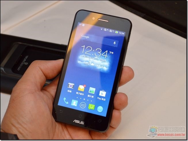 ASUS PadFone mini18 ASUS PadFone mini18