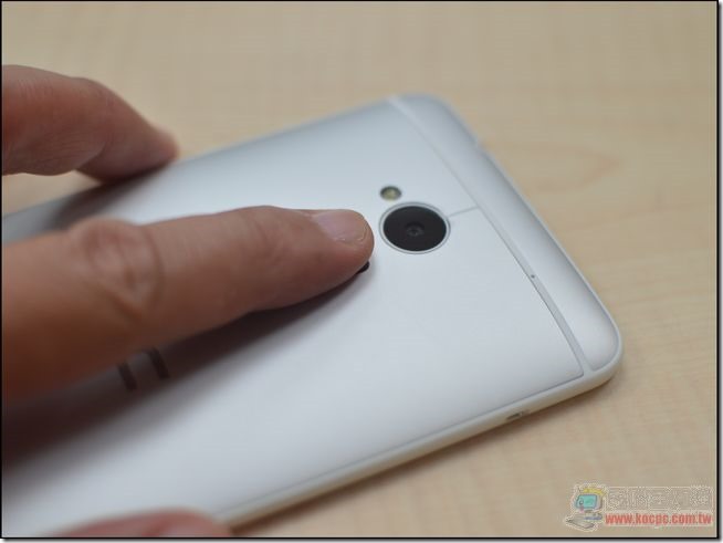 HTC One max開箱&軟體-13 HTC One max開箱&軟體-13