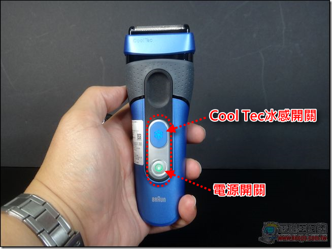 百靈CoolTec電動刮鬍刀16 百靈CoolTec電動刮鬍刀16