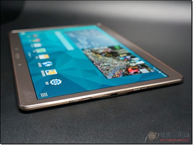 Samsung Tablet S (4) Samsung Tablet S (4)