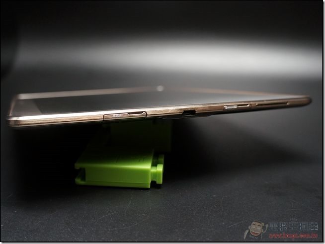 Samsung Tablet S (7) Samsung Tablet S (7)