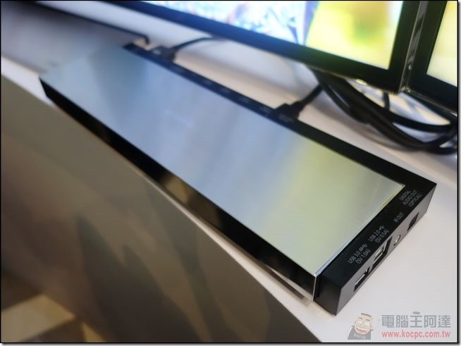 Samsung Curved UHDTV-044 Samsung Curved UHDTV-044