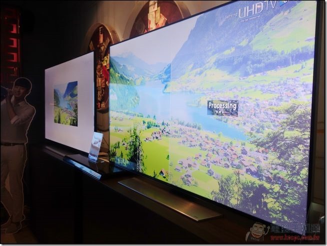 Samsung Curved UHDTV-067 Samsung Curved UHDTV-067