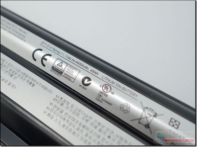 GT70 2PE開箱與外觀14 GT70 2PE開箱與外觀14