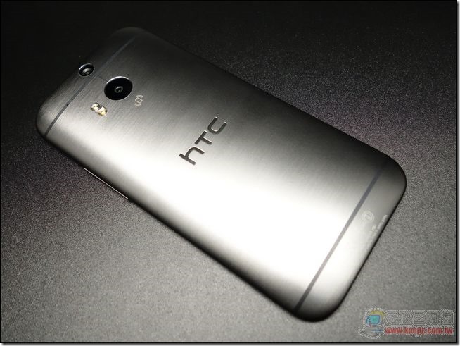 HTC One M8 外觀與配件-16 HTC One M8 外觀與配件-16