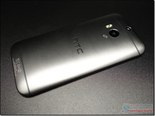 HTC One M8 外觀與配件-17 HTC One M8 外觀與配件-17