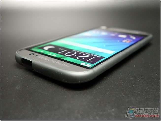 HTC One M8 外觀與配件-22