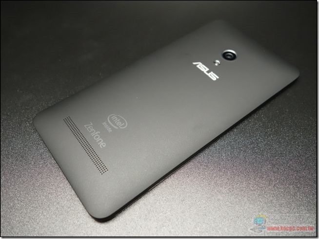 ZenFone外觀與開箱 (13) ZenFone外觀與開箱 (13)