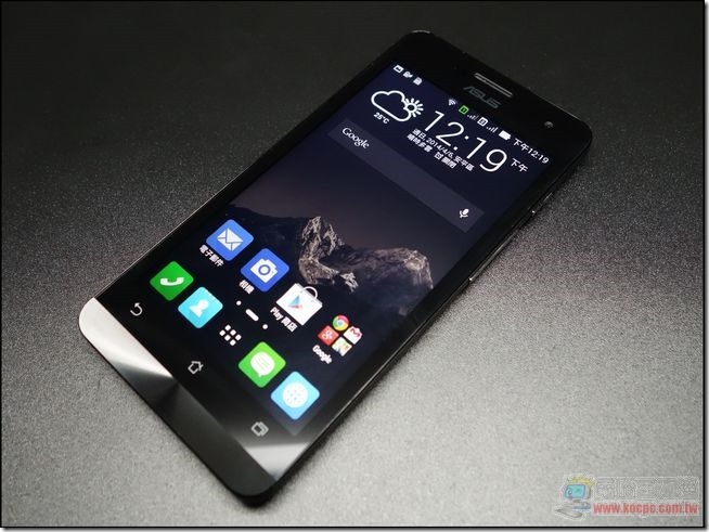 ZenFone外觀與開箱 (6) ZenFone外觀與開箱 (6)