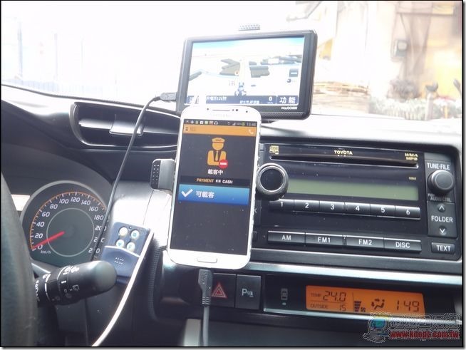 Easy Taxi-17 Easy Taxi-17