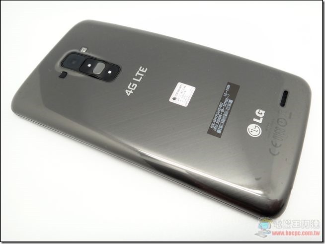 LG G-Flex 外觀與開箱11 LG G-Flex 外觀與開箱11