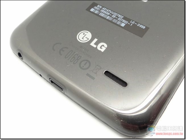 LG G-Flex 外觀與開箱14