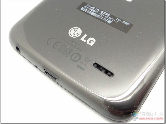 LG G-Flex 外觀與開箱14 LG G-Flex 外觀與開箱14