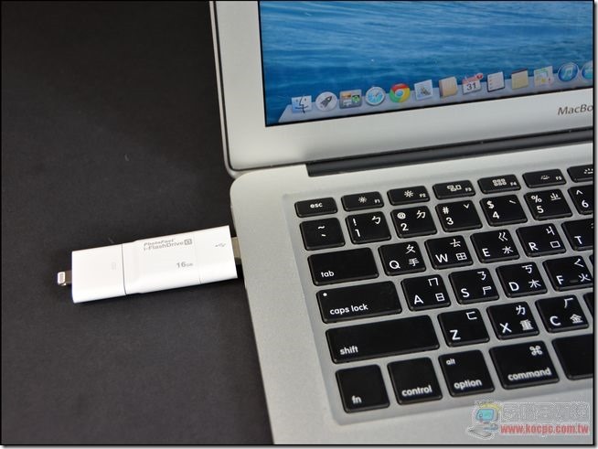 i-FlashDrive10 i-FlashDrive10