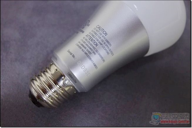 Philips hue 連網智慧LED燈泡-06