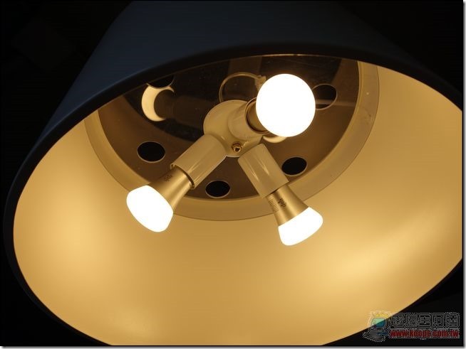 Philips hue 連網智慧LED燈泡-10 Philips hue 連網智慧LED燈泡-10