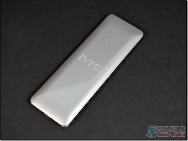 HTC MINI  06