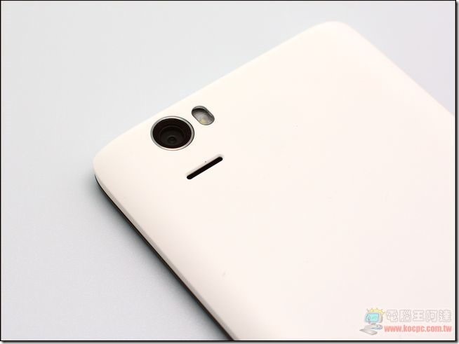 InFocus815外觀16 InFocus815外觀16