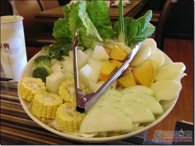 勾勾鍋08 勾勾鍋08