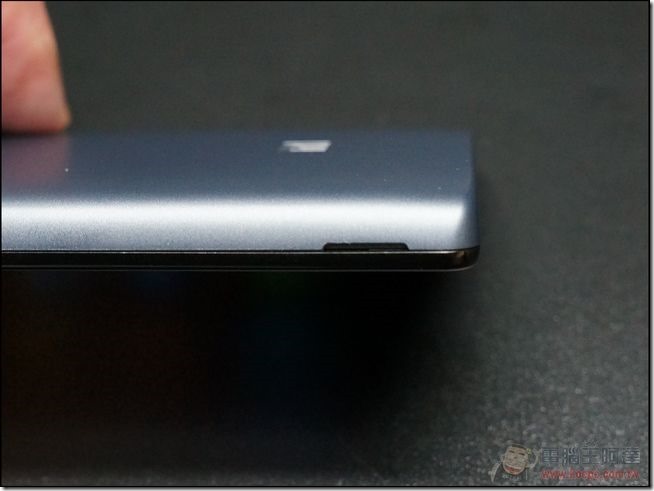 Redmi 1S unboxing (16) Redmi 1S unboxing (16)