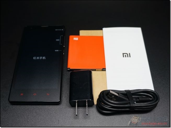 Redmi 1S unboxing (5) Redmi 1S unboxing (5)