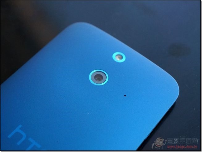 HTC One E8 (14) HTC One E8 (14)
