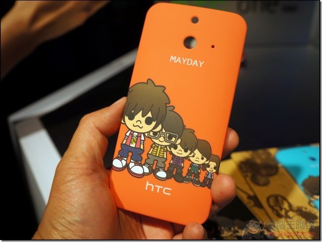 HTC One E8 (25) HTC One E8 (25)