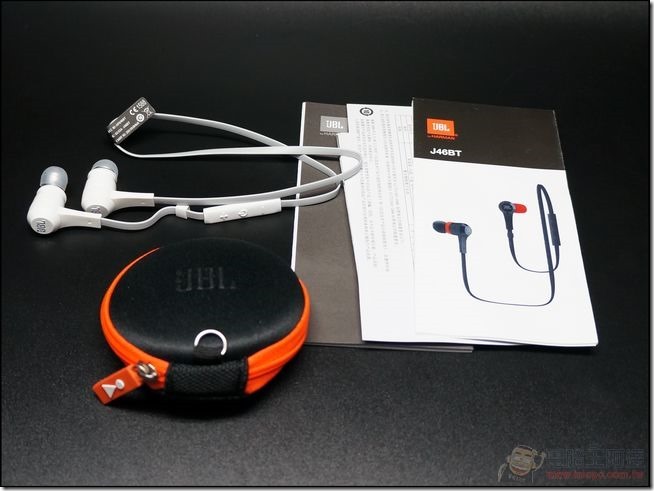 JBL J46BT08 JBL J46BT08