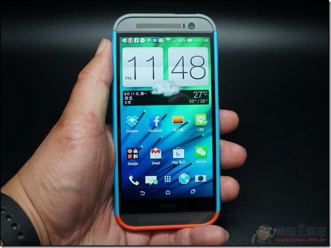 HTC M8 (15) HTC M8 (15)