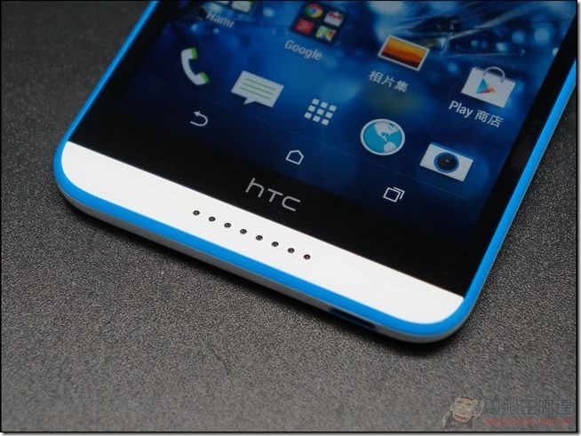 HTC Desire 820U (4) HTC Desire 820U (4)